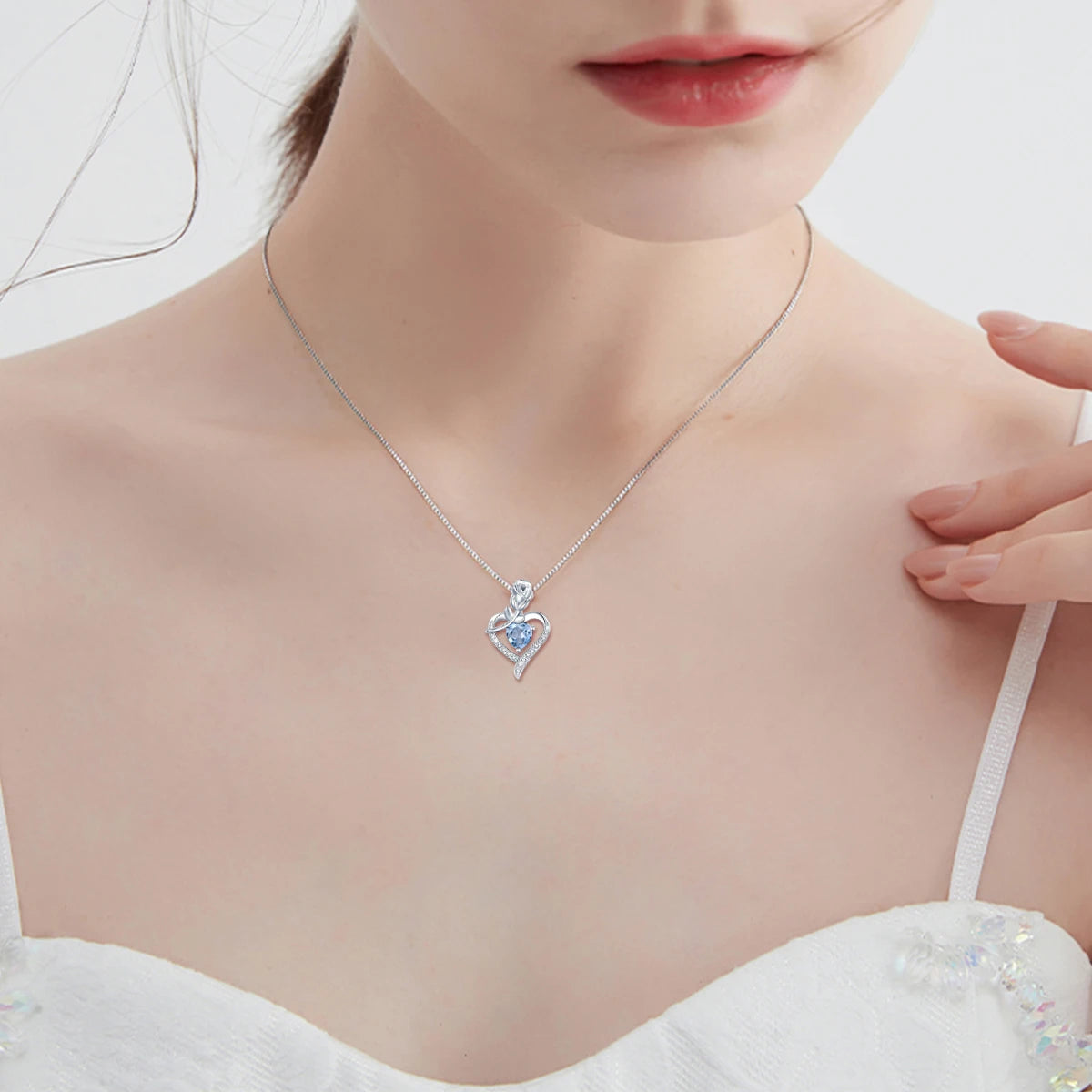 Romantic 925 Silver Necklace Rose Heart Design 1CT Moissanite Pendant Everyday Valentine Mother’s Day Party Perfect GiftFor her